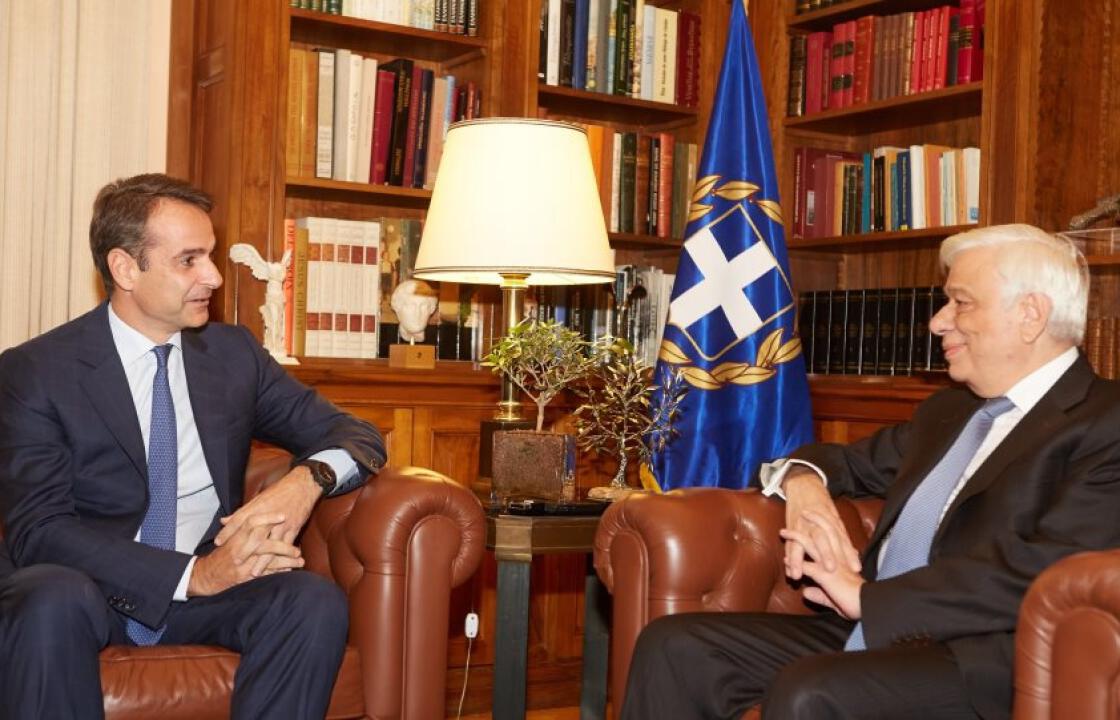 Επικοινωνία Μητσοτάκη-Παυλόπουλου: Ο πρόεδρος της ΝΔ ζήτησε να συναντήσει τον Πρόεδρο της Δημοκρατίας