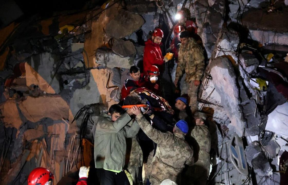 Σεισμός σε Τουρκία-Συρία: Χιλιάδες οι νεκροί, δυσχερής η διαδικασία διάσωσης εν μέσω συνεχών μετασεισμών και δυσμενών συνθηκών