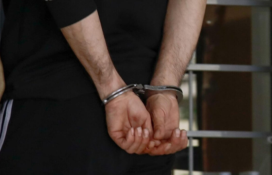 Συνελήφθη στην Κω 65χρονος Άγγλος με ένταλμα σύλληψης της Ιντερπόλ - Είχε κακοποιήσει σεξουαλικά ανήλικα κορίτσια και αγόρι