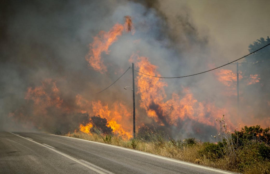 Η Περιφέρεια Νοτίου Αιγαίου απευθύνει νέα πρόσκληση σε καταστήματα εφοδίων που διαθέτουν αποθέματα σε εξοπλισμό πυρόσβεσης