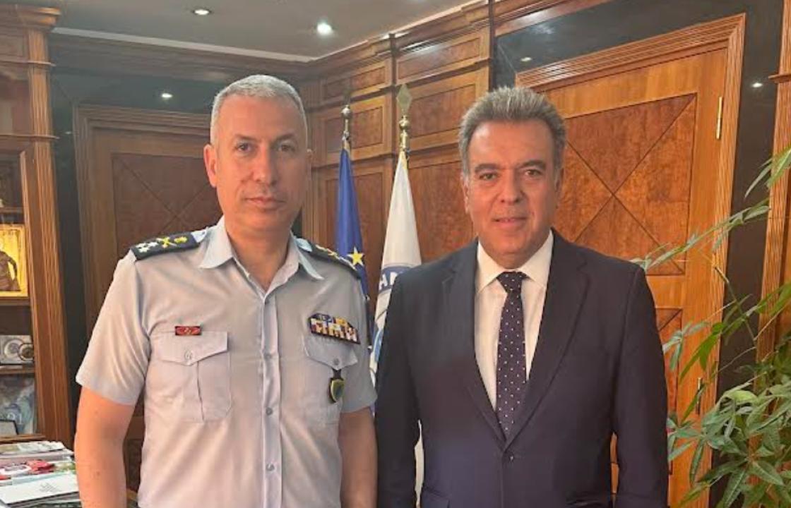 Συνάντηση του Μάνου Κόνσολα με τον Αρχηγό της Ελληνικής Αστυνομίας για την αστυνόμευση στις τουριστικές περιοχές